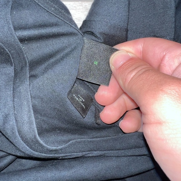 Men’s boss T shirt size small - Picture 4 of 4